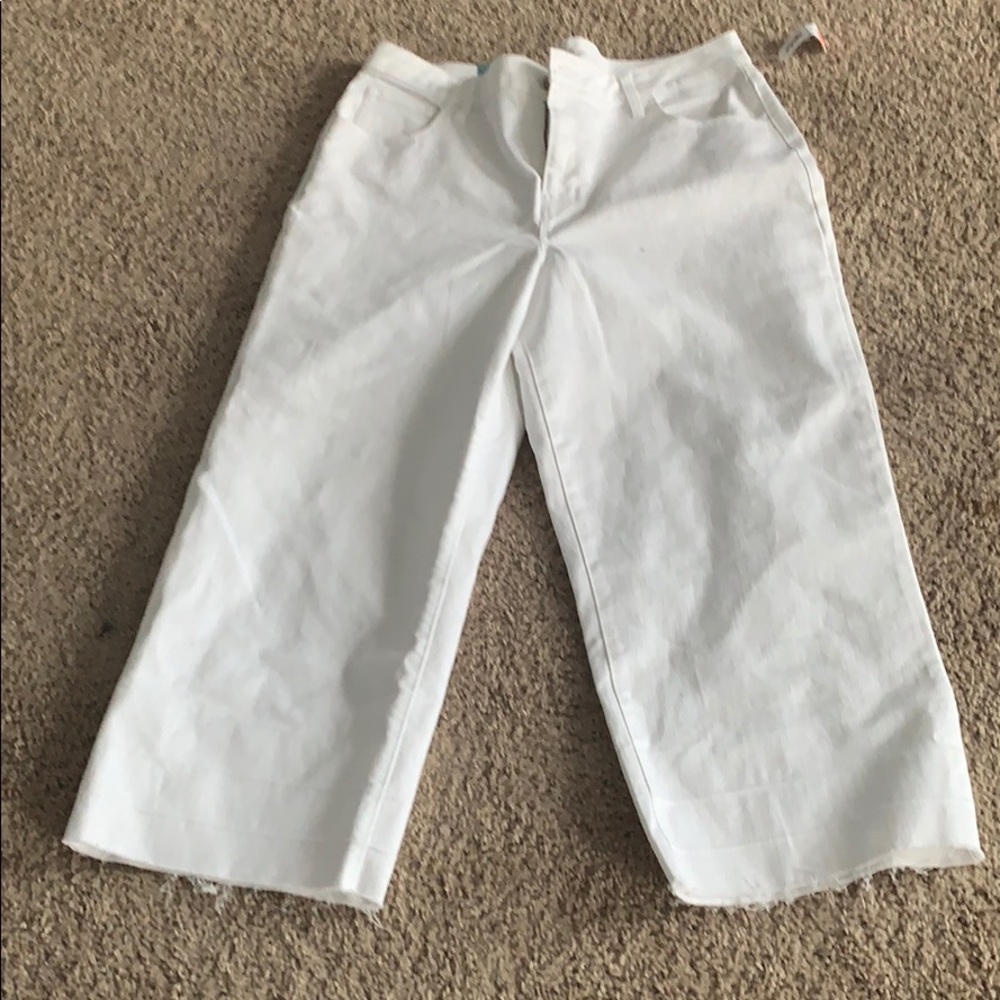 Wide leg jeans